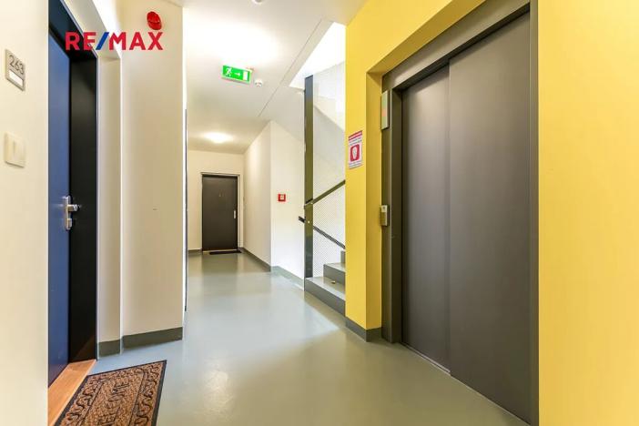 Prodej bytu 3+kk, Praha - Malešice, Počernická, 83 m2