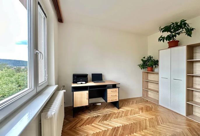 Prodej bytu 3+1, Brno, Kvapilova, 77 m2