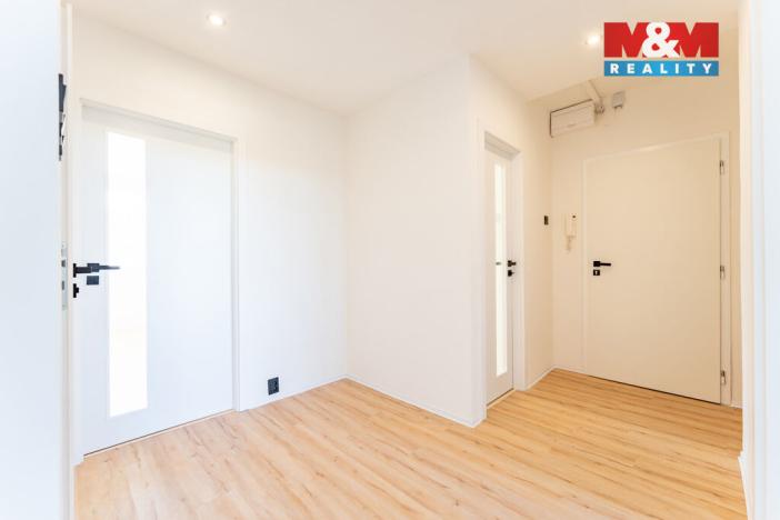 Prodej bytu 3+1, Praha - Bohnice, Poznaňská, 74 m2