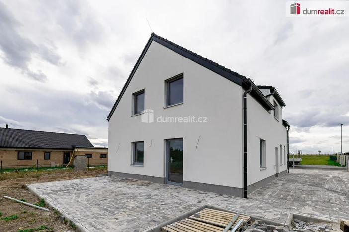 Prodej rodinného domu, Lužná, Jižní, 165 m2