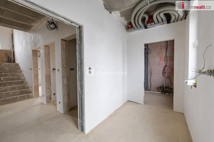 Prodej rodinného domu, Lužná, Jižní, 165 m2