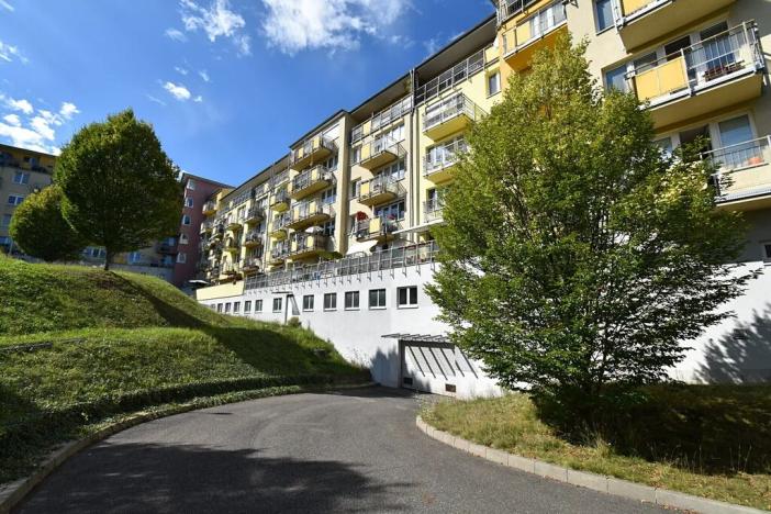 Prodej komerční nemovitosti, Praha - Kunratice, Velké Kunratické, 17 m2