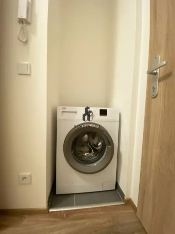 Prodej bytu 1+kk, Libčice nad Vltavou, Pod Hliníkem, 33 m2