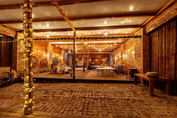 Prodej ubytování, Sedlec - Malé Chrášťany, 1420 m2