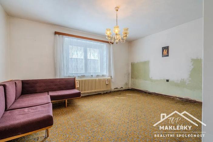 Prodej rodinného domu, Radim, 213 m2