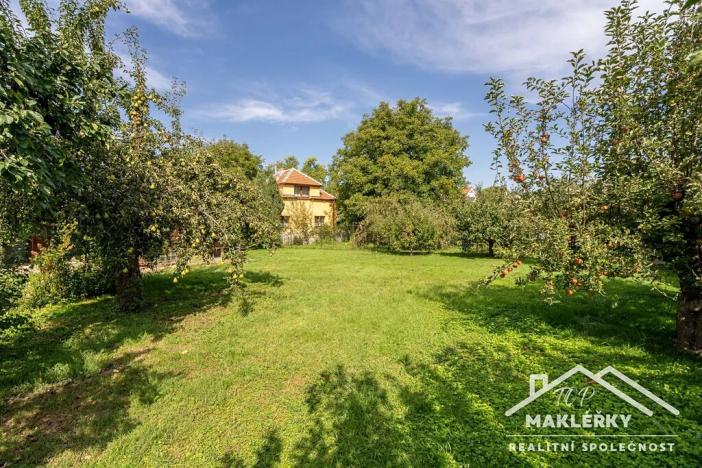 Prodej rodinného domu, Radim, 213 m2