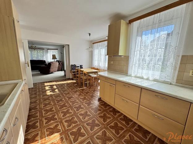 Pronájem bytu 3+1, Praha - Nebušice, Na Malé Šárce, 102 m2