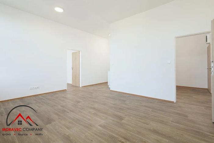 Pronájem bytu 2+kk, Ostrava, Křišťanova, 56 m2