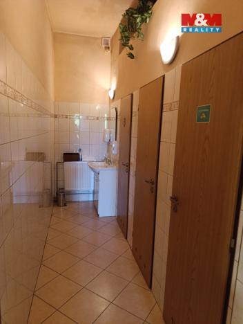 Pronájem obchodního prostoru, Karviná - Hranice, Rudé armády, 43 m2