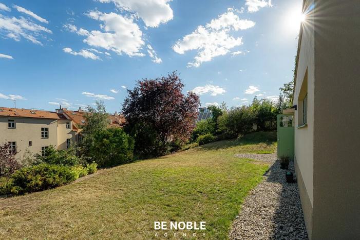 Prodej kanceláře, Praha - Smíchov, Švédská, 123 m2