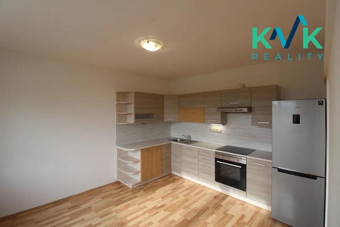 Pronájem bytu 2+1, Karlovy Vary, Dubová, 55 m2