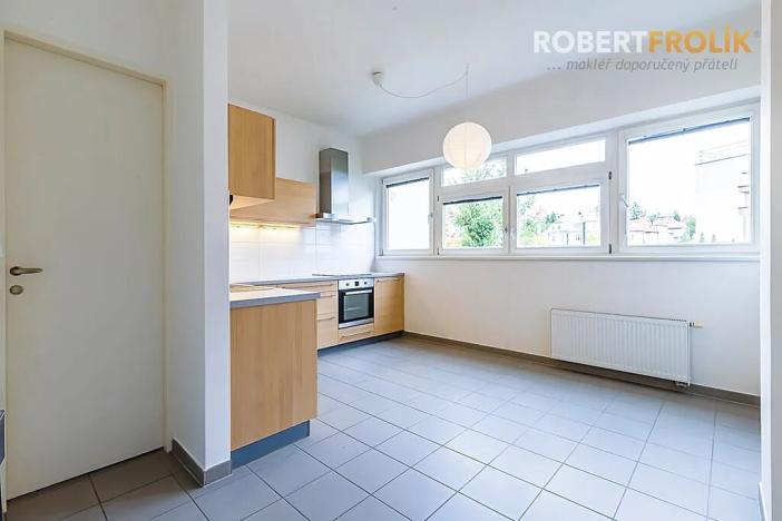 Pronájem bytu 4+1, Praha - Dejvice, Kladenská, 125 m2