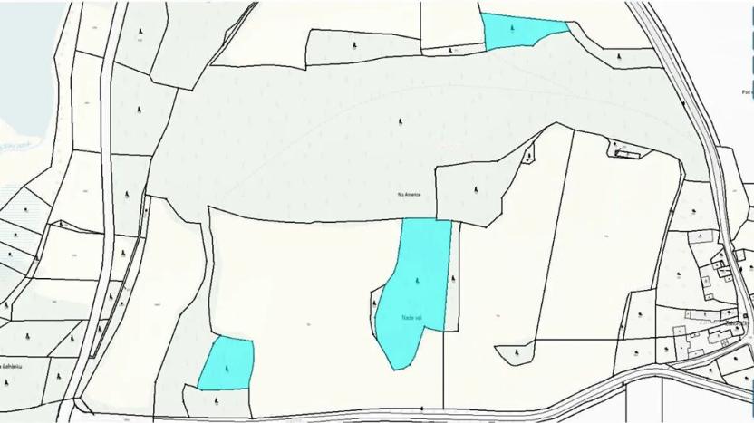 Prodej podílu pozemku, Hradiště, 3093 m2