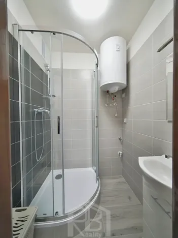 Pronájem bytu 2+1, Jindřichův Hradec, sídliště U Nádraží, 50 m2