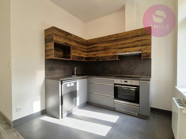 Pronájem bytu 2+kk, Ostrava, Hlávkova, 47 m2