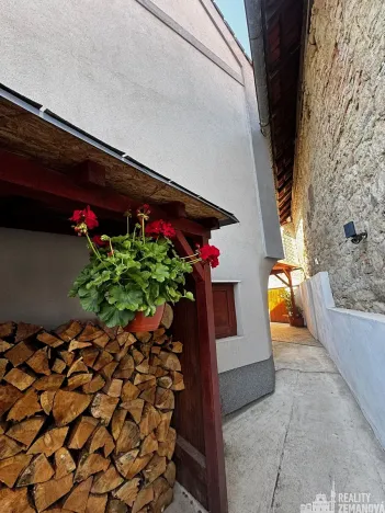 Prodej rodinného domu, Zvoleněves, 125 m2