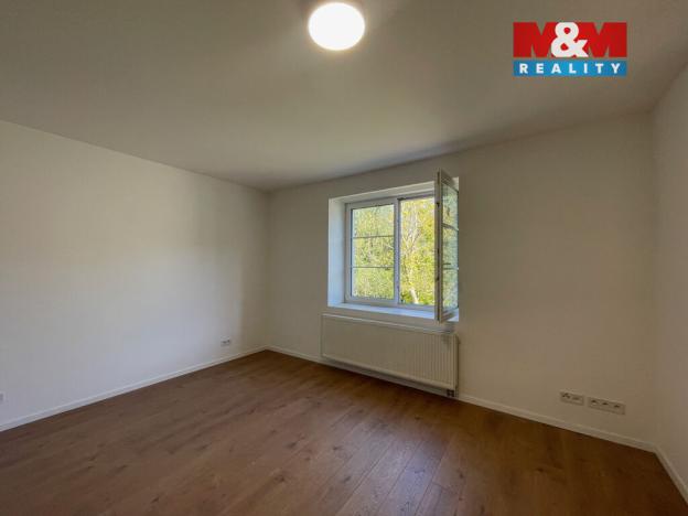 Pronájem rodinného domu, Ostrava - Petřkovice, Hlučínská, 200 m2