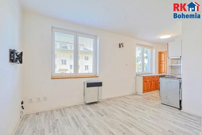 Pronájem bytu 2+kk, Český Brod, K Dolánkám, 43 m2