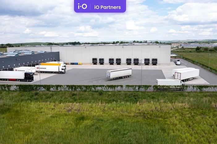 Pronájem skladu, Blučina, Hřbitovní, 37517 m2