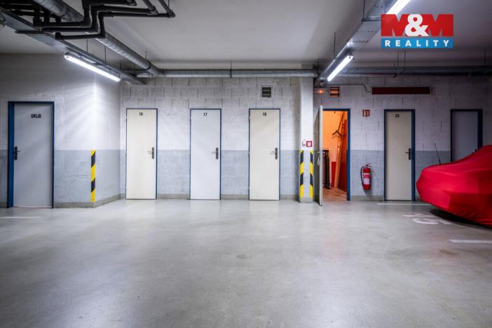 Prodej bytu 3+kk, Praha - Řeporyje, Dělená, 80 m2