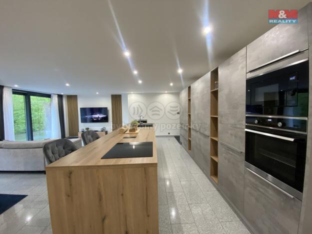 Prodej chalupy, Mikulovice, 200 m2