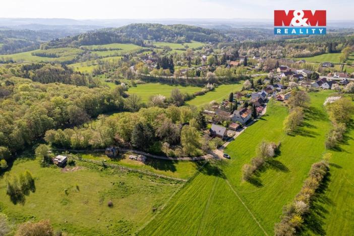 Prodej pozemku pro bydlení, Kamenice - Ládví, 1792 m2