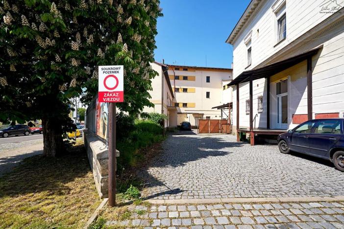 Prodej obchodního prostoru, Turnov, Nádražní, 2438 m2