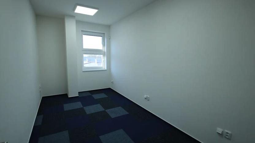 Pronájem kanceláře, Sedliště, 293 m2