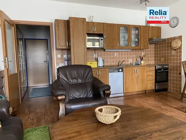 Prodej bytu 1+kk, Liberec, Sluneční stráň, 46 m2