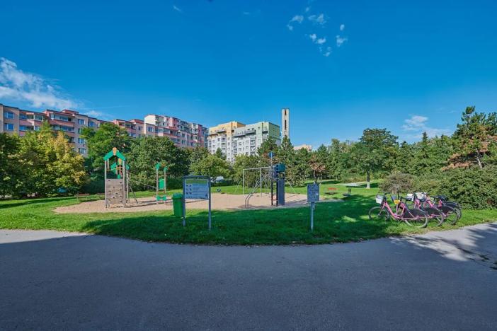 Prodej bytu 4+kk, Praha - Černý Most, Šromova, 95 m2