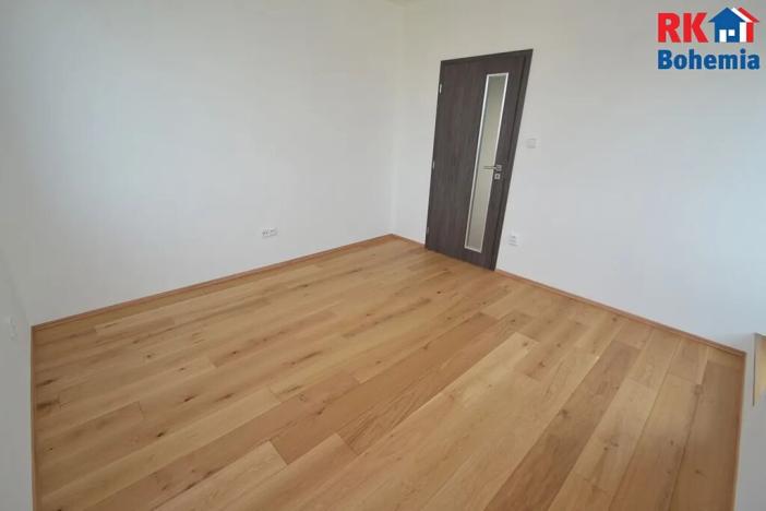 Prodej bytu 3+kk, Praha - Lhotka, Slepá I, 74 m2