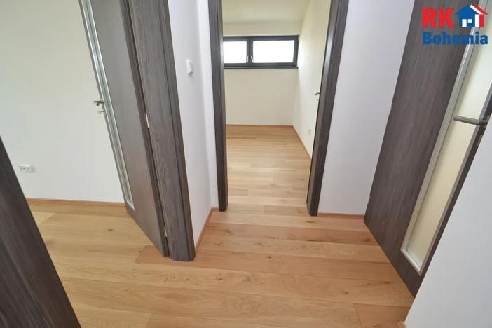 Prodej bytu 3+kk, Praha - Lhotka, Slepá I, 74 m2