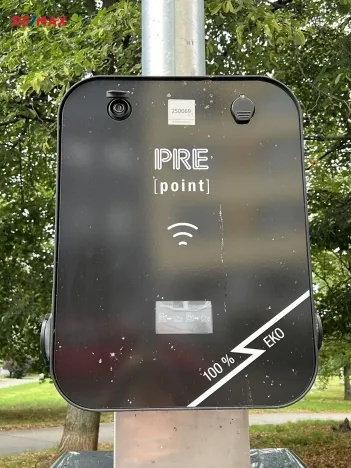 Prodej bytu 1+kk, Praha - Háje, Hlavatého, 27 m2