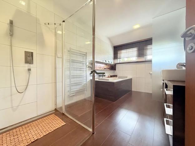 Prodej rodinného domu, Horní Bludovice, 320 m2