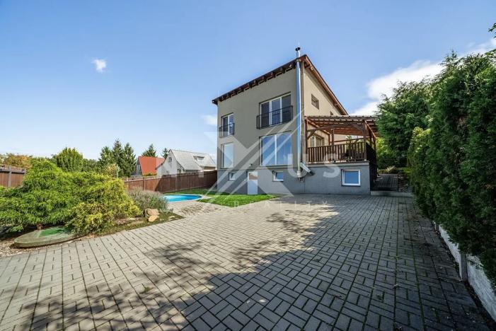 Prodej rodinného domu, Hradištko, Budákov, 160 m2