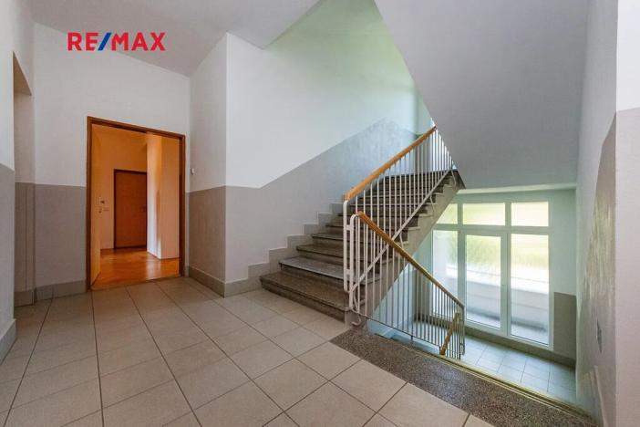 Pronájem bytu 2+1, Praha - Střešovice, Na Petynce, 63 m2