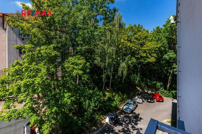 Pronájem bytu 2+1, Praha - Střešovice, Na Petynce, 63 m2