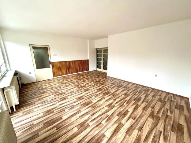 Prodej vily, Nová Paka, Husitská, 210 m2