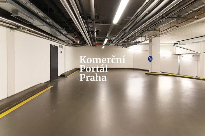 Pronájem restaurace, Praha - Nusle, Lomnického, 470 m2