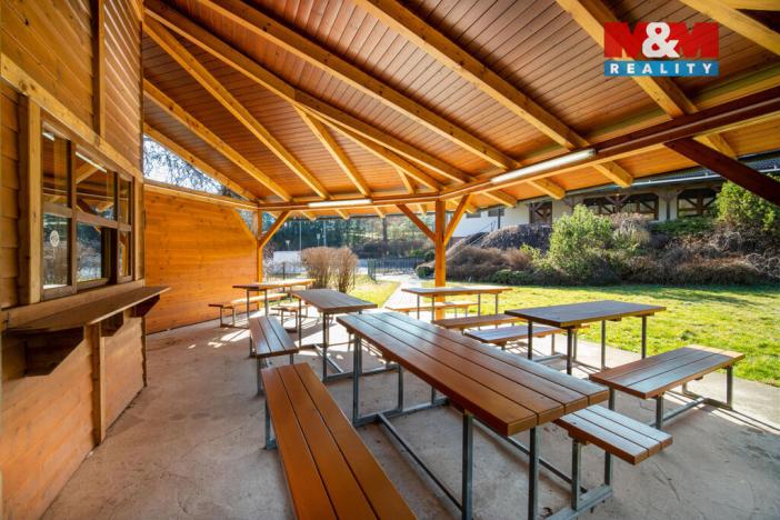 Prodej rodinného domu, Hnátnice, 330 m2