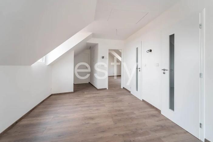 Prodej bytu 2+kk, Miličín, 53 m2