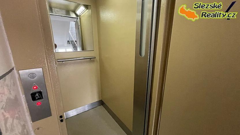 Pronájem bytu 3+1, Ostrava, 17. listopadu, 105 m2