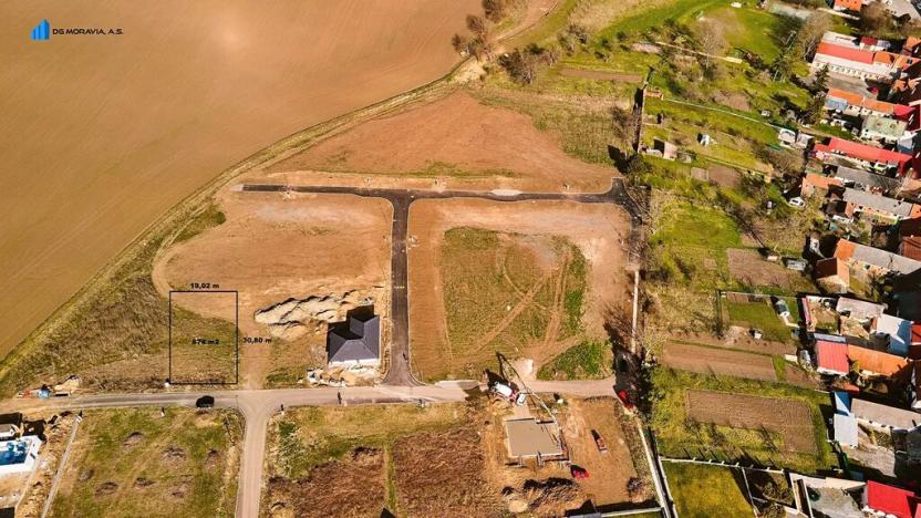 Prodej pozemku pro bydlení, Medlovice, 674 m2