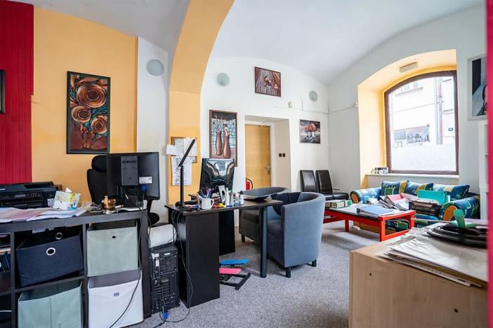 Prodej rodinného domu, Hostinné, Poštovní, 438 m2