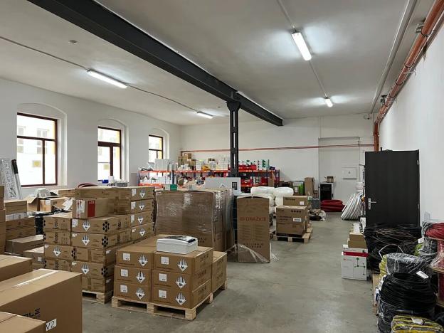 Pronájem obchodního prostoru, Cheb, Pekařská, 400 m2