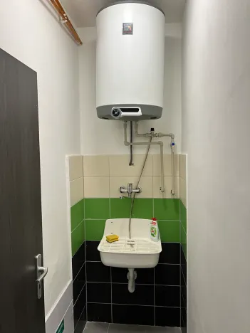 Pronájem obchodního prostoru, Cheb, Pekařská, 400 m2