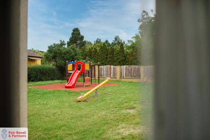 Prodej bytu 3+1, Lubenec, Pražská, 69 m2