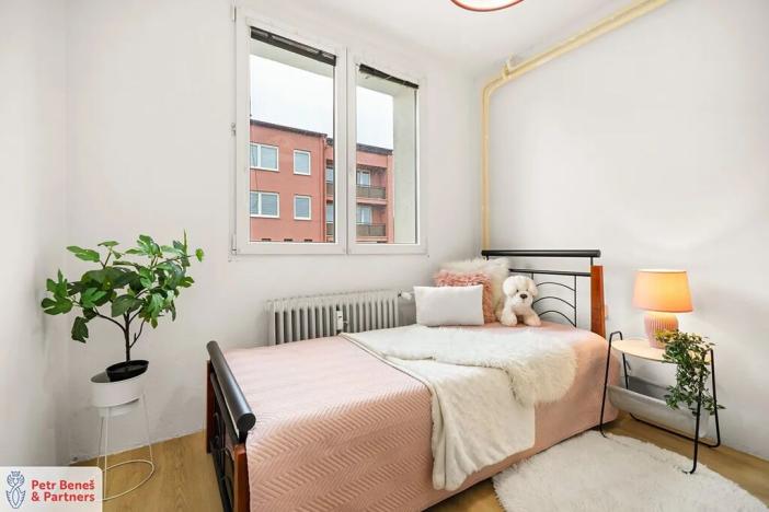 Prodej bytu 3+1, Lubenec, Pražská, 69 m2