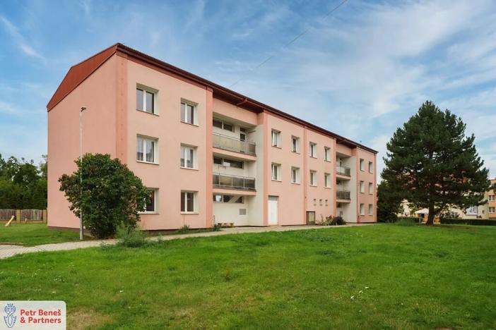 Prodej bytu 3+1, Lubenec, Pražská, 69 m2