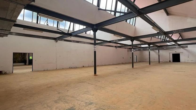 Pronájem skladu, Aš, 3290 m2